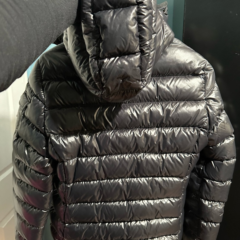 Woman’s Moncler Baddy Puffer Jacket Size 3 With Hood
